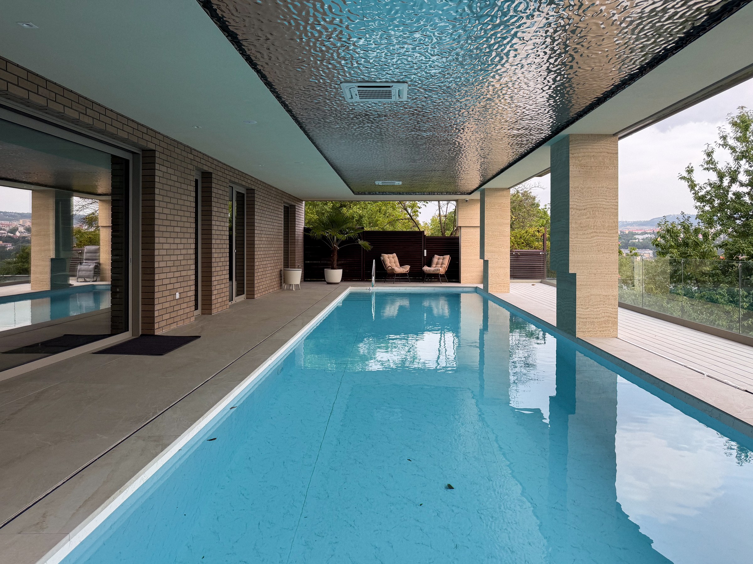 Residential House Cluj — Outdoor pool and garden